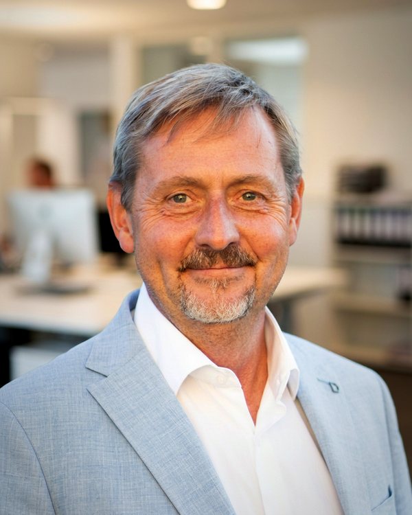Portrait of Frank Sander